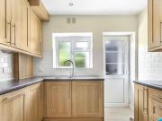 2 Bedroom Apartment For Rent In East Finchley, London