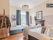 2 bedroom flat for rent in Fairfield, London