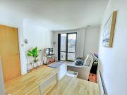 2 Bedroom Apartment For Rent In East Street, Leeds