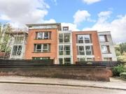 2 bedroom apartment for rent in Elmstead Lane,...