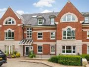 2 Bedroom Apartment For Rent In Farnham, Surrey