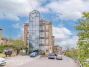 2 bedroom apartment for rent in Fearnley Mill Drive,...