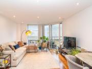 2 bedroom apartment for rent in Flower Lane, London, NW7