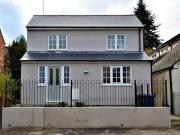 2 bedroom apartment for rent in Frensham Road Lower...