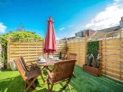 2 bedroom apartment for rent in Freshfield Road,...