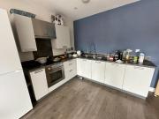 2 bedroom apartment for rent in Geneva House, Park Road,...