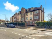 2 bedroom apartment for rent in Gladstone Court, Anson...