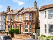 2 bedroom apartment for rent in Glenwood Road, London, SE6 2 bedroom apartment for rent in Glenwood Road, London, SE6
