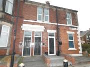 2 bedroom apartment for rent in Grantham Road,...