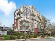 2 bedroom apartment for rent in Green Lane, Brunel...
