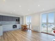 2 Bedroom Apartment For Rent In Halewood Way, Rainham