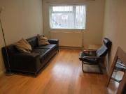 2 bedroom apartment for rent in Halina Court, Beeston,...