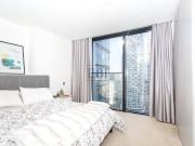 2 bedroom apartment for rent in Hampton Tower, 75 Marsh...