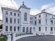 2 bedroom apartment for rent in Hartington Place...