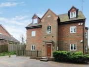 2 bedroom apartment for rent in Haselemere Surrey GU27