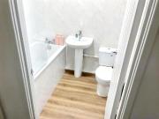 2 bedroom apartment for rent in Haydon Close, Red House...