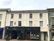 2 bedroom apartment for rent in High Street Shaftesbury...