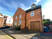 2 bedroom apartment for rent in Hockerill Street,...