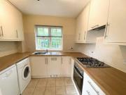 2 bedroom apartment for rent in Irvine Place Virginia...