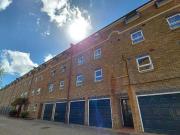 2 Bedroom Apartment For Rent In Isle Of Dogs, London