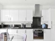 2 Bedroom Apartment For Rent In Kentish Town, London