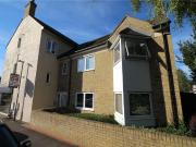 2 bedroom apartment for rent in King George Court,...