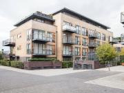 2 bedroom apartment for rent in Kingsley Walk,...