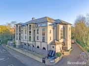 2 bedroom apartment for rent in Langthornes, Stock Road,...