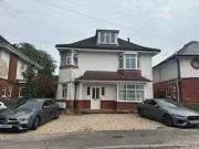 2 bedroom apartment for rent in Linwood Road,...