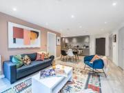 2 bedroom apartment for rent in Lionel Street,...