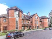 2 bedroom apartment for rent in Lockhart Road, Watford, WD17