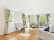 2 Bedroom Apartment For Rent In London