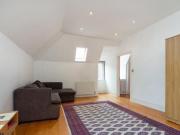 2 Bedroom Apartment For Rent In London