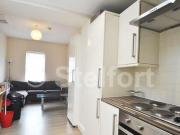 2 Bedroom Apartment For Rent In London