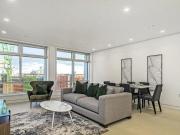 2 Bedroom Apartment For Rent In London