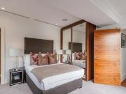 2 Bedroom Apartment For Rent In London