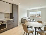 2 bedroom apartment for rent in London Road, Hounslow,...