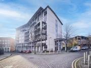 2 bedroom apartment for rent in Longleat Avenue, Park...