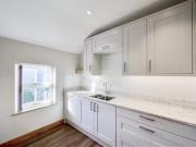 2 bedroom apartment for rent in Lonsdale Square, 8...