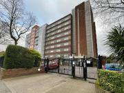 2 Bedroom Apartment For Rent In Manchester
