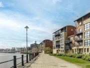 2 bedroom apartment for rent in Mariners Wharf East...