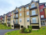 2 bedroom apartment for rent in Mayfield Court London...