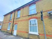2 bedroom apartment for rent in Mill Hill Road Cowes PO31