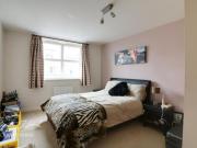 2 bedroom apartment for rent in Millennium Drive,...
