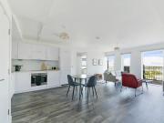 2 bedroom apartment for rent in Millet Place, Pontoon...