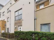 2 bedroom apartment for rent in Mizzen Court,...
