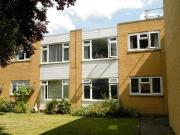 2 bedroom apartment for rent in Montrose Close...