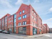 2 bedroom apartment for rent in Moreton House, Moreton...
