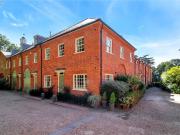 2 bedroom apartment for rent in Mulberry Close, Watford,...