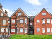 2 bedroom apartment for rent in North Farm Road,...